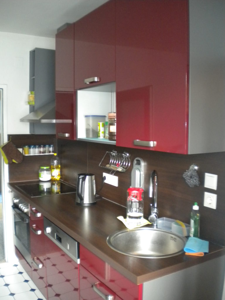 Möblierte helle 3 Zimmerwohnung im Zentrumslage von Pressbaum Möblierte helle 3 Zimmerwohnung im Zentrumslage von Pressbaum